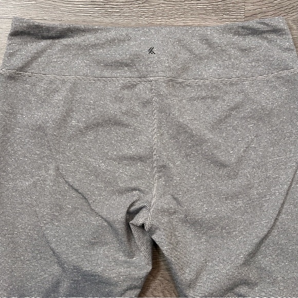 Kyodan Mini Striped Leggings - Picture 5 of 5